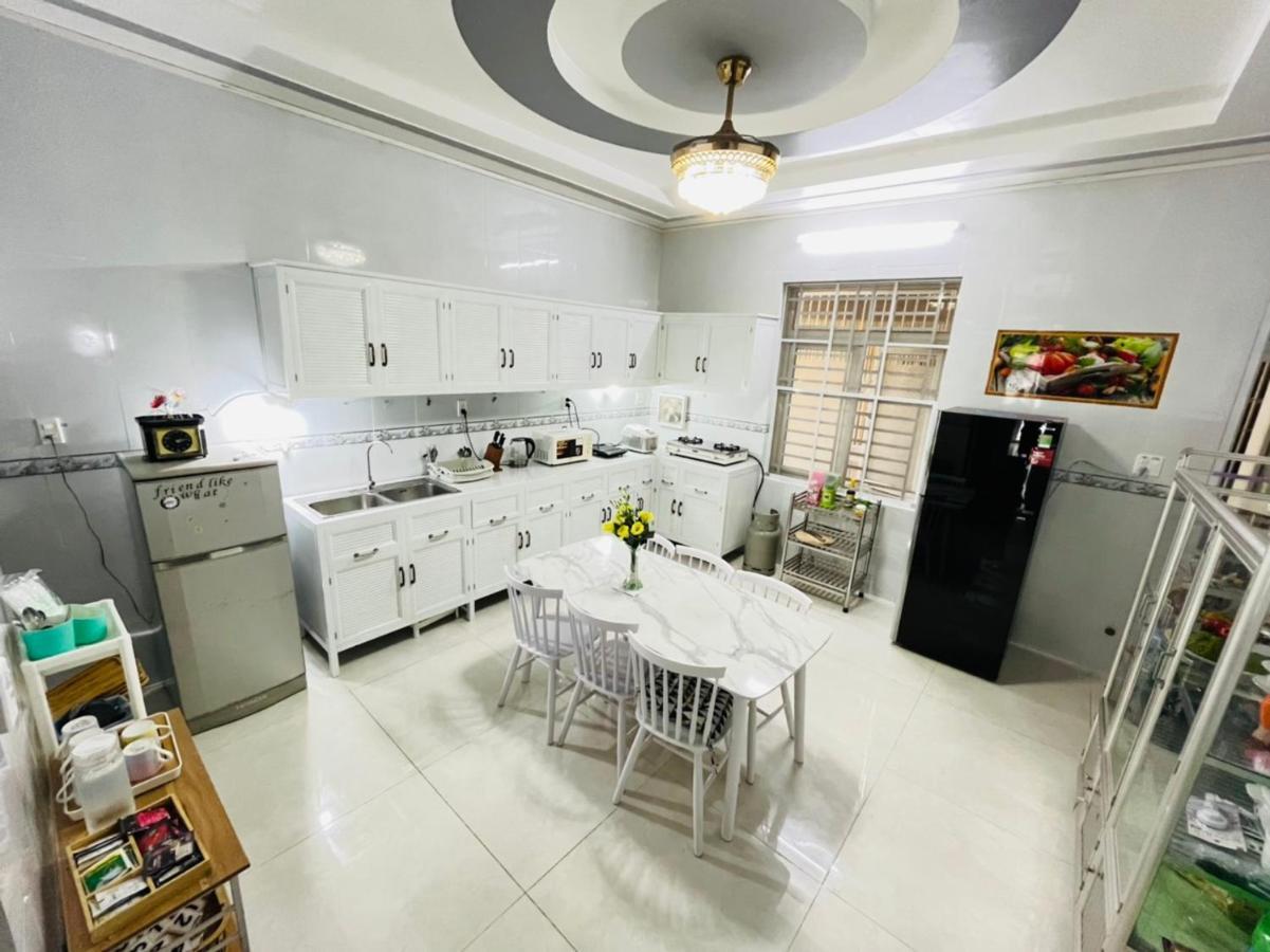 Nina Homestay P2 , P5 Long Xuyên Esterno foto